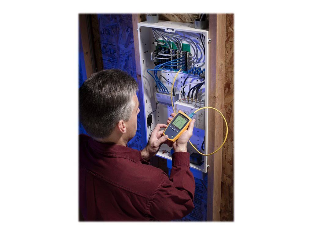 MicroScanner2 Cable Verifier Network Tester L740