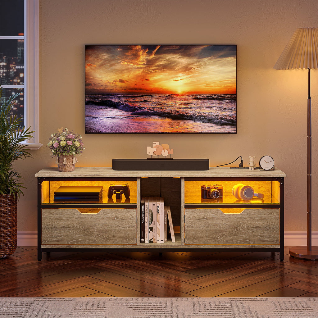 Weathered Rustic Oak TV Stand E530