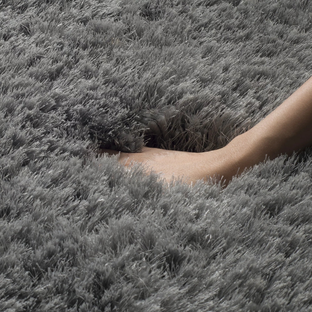 Grey 6' x 9' Polyester Shag Area Rug M298041