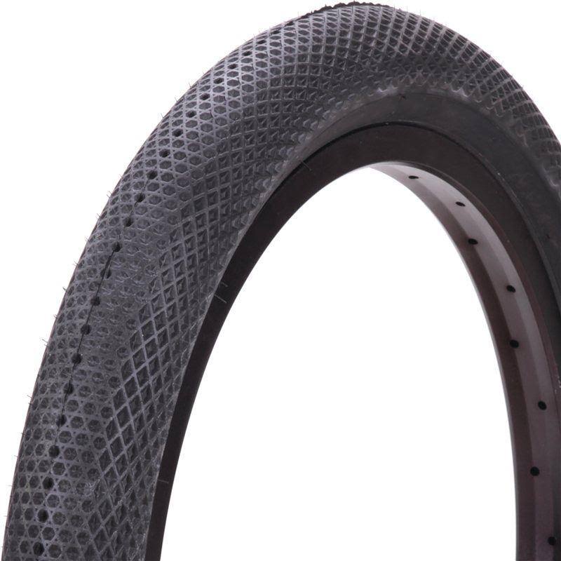 20 x 2.4 Clincher Wire Red Camo/Black Tire D551