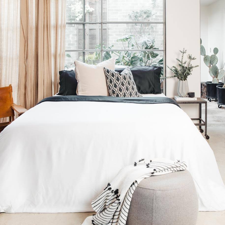 Feather White Twin Bamboo Lyocell Duvet Cover C2142