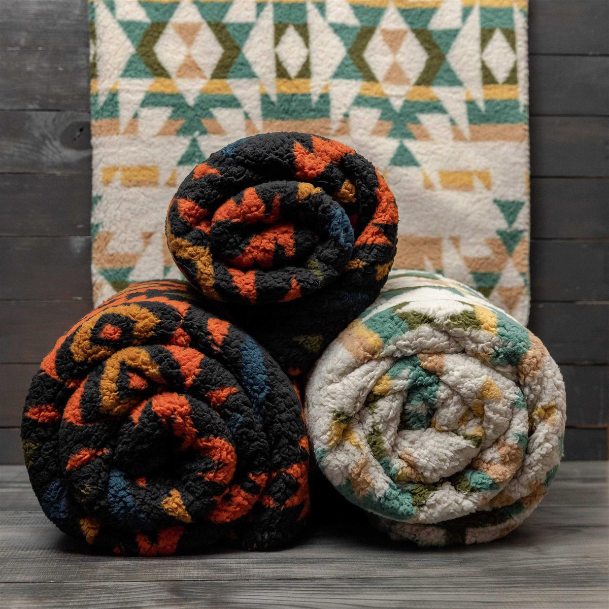 Sherpa Fleece Waterproof Blanket R15109