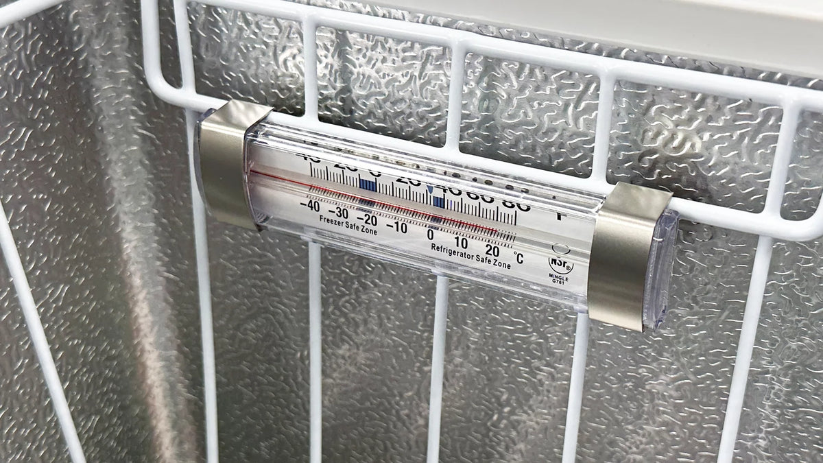 3.5 Cu. ft. Chest Freezer V438855