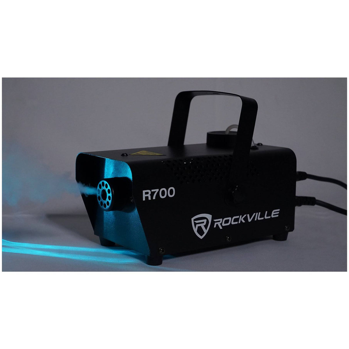 R700 Fog Smoke Machine with Remote Fluid Carry Bag K378781