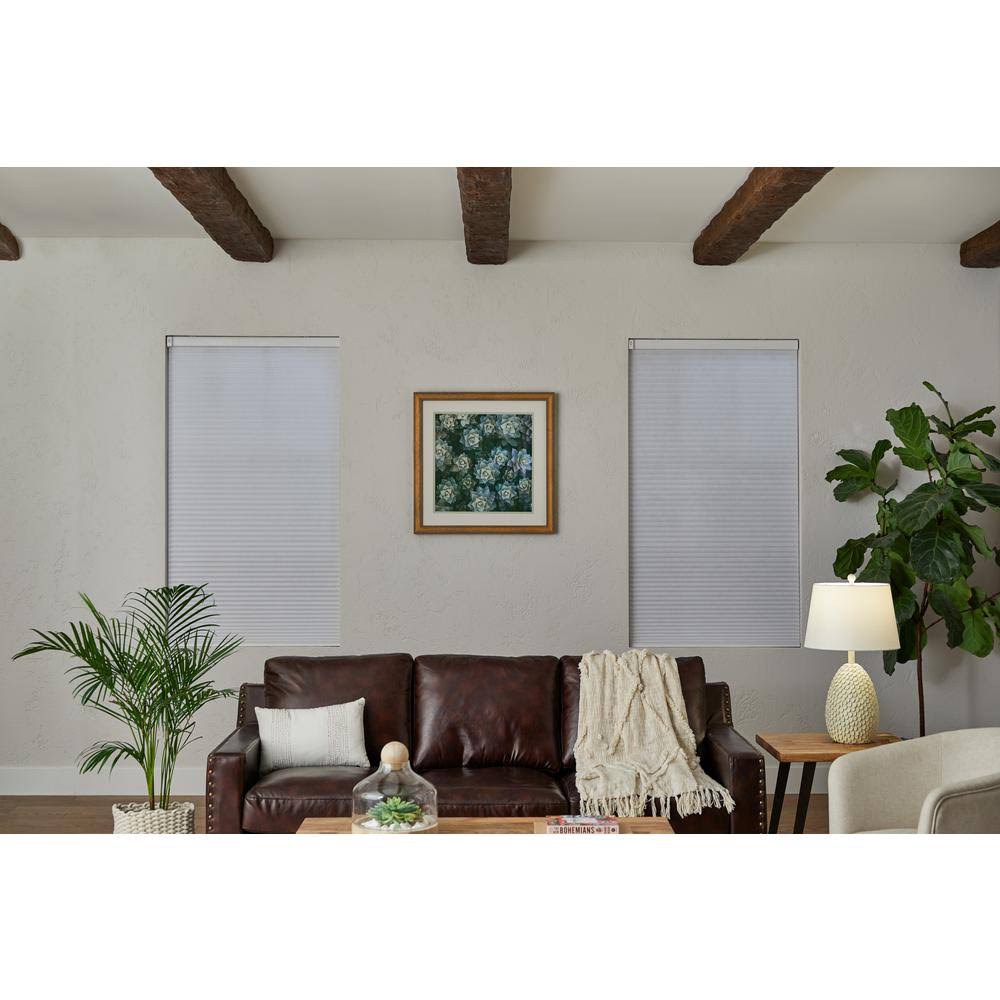 White Cordless Blackout Cellular Shade 41.75 in. W x 72 in. L Y3143