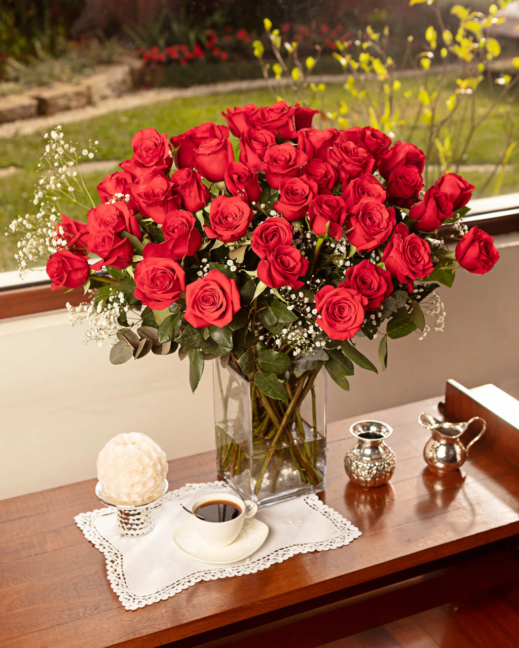 4 Dozen Fresh Cut Long Stem Roses Bouquet B63982
