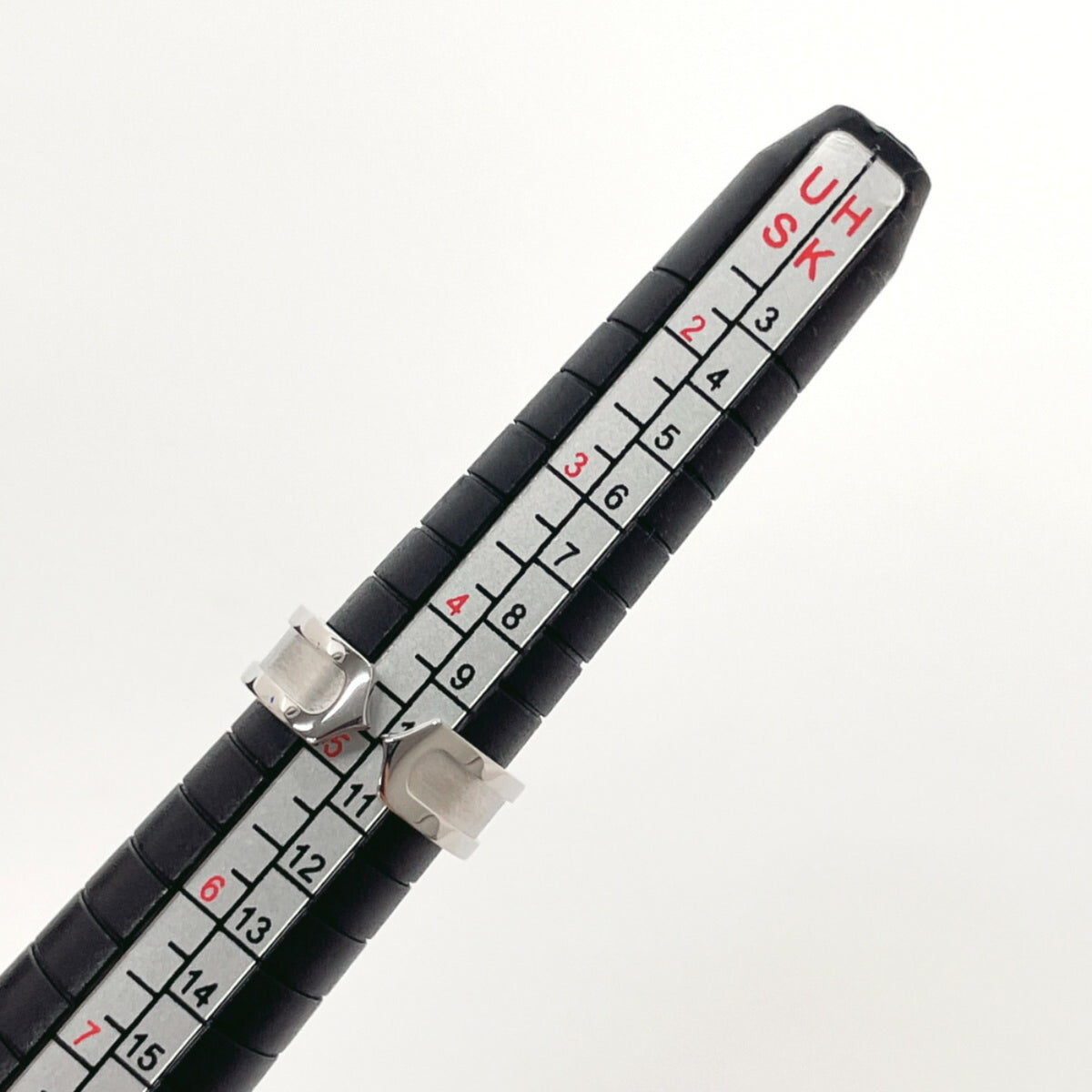 Silver Ring B244144