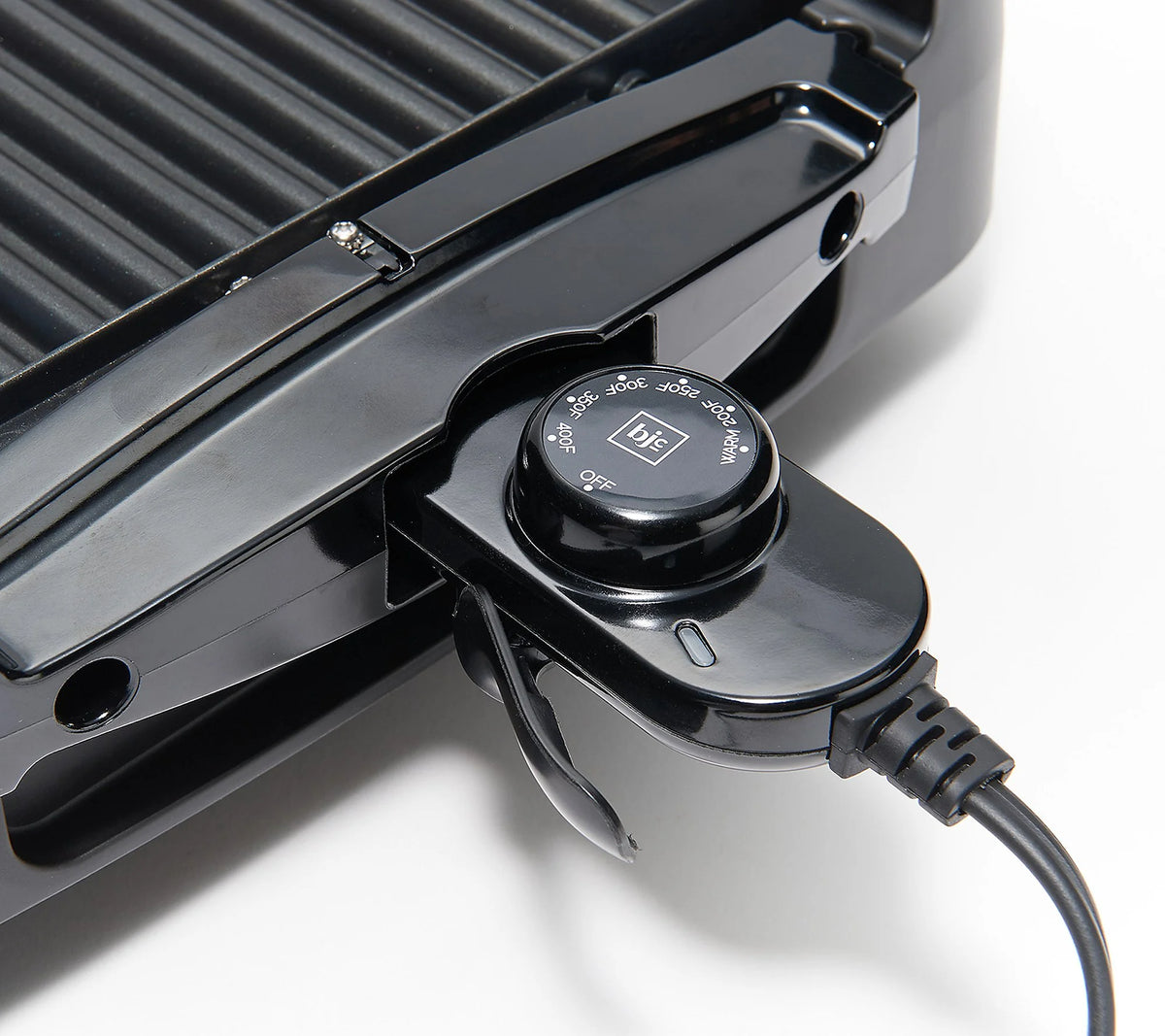 Indoor Reversible Grill & Griddle with Lid E794387